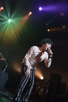 出番を終えた堀込泰行に「コロッケに似てる」と言われたと明かした堂島孝平。