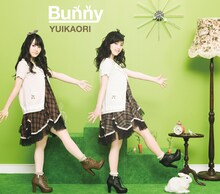 ゆいかおり「Bunny」CD＋Blu-ray盤ジャケット