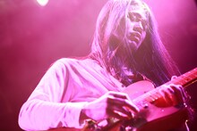 伊東真一（G）（Photo by Viola Kam -V'z Twinkle Photography-）