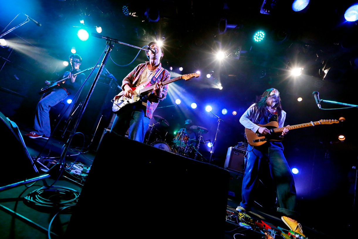 HINTOワンマンライブ「飛べ飛べ, We Can Fly」の様子。（Photo by Viola Kam -V'z Twinkle Photography-）