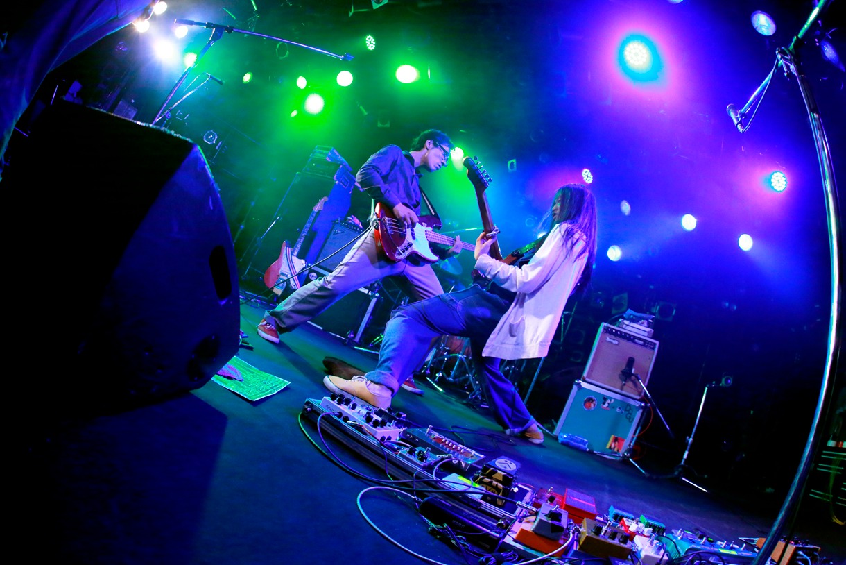 HINTOワンマンライブ「飛べ飛べ, We Can Fly」の様子。（Photo by Viola Kam -V'z Twinkle Photography-）