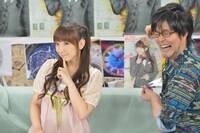 写真は今年9月に配信された「NICONICO STATION #05」の様子。自分のクリアファイルを真似るほっちゃん。手が逆だ。