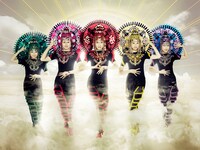 ももいろクローバーZ