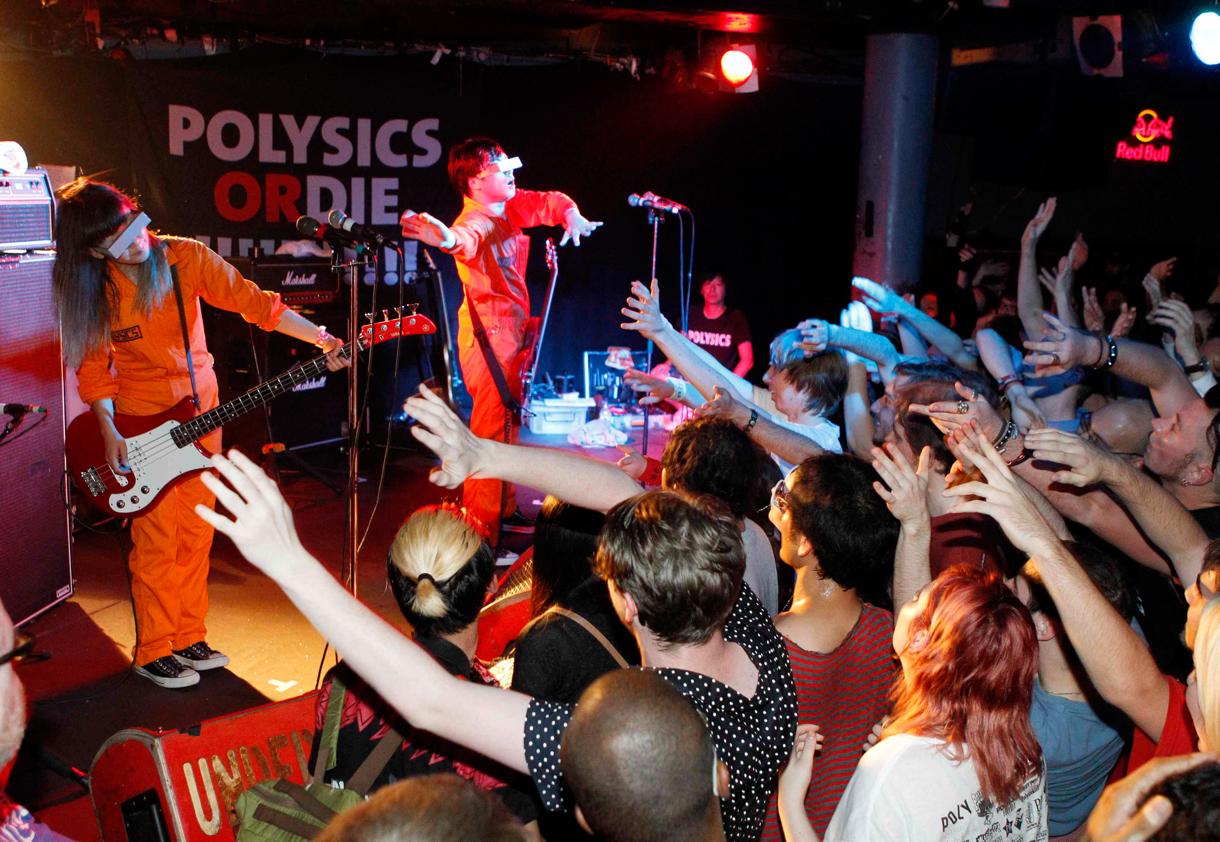 POLYSICSが9月25日に行ったロンドン公演の様子。（Photo by Chiaki Nozu）