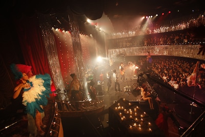 「SPACE SHOWER TV "LIVE with YOU" ～斉藤和義～」の様子。（Photo by SUSIE）