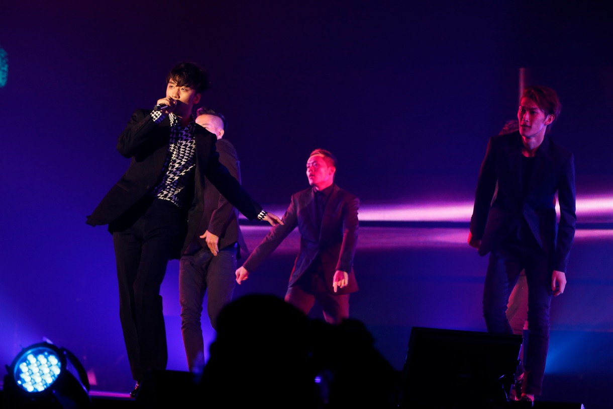 V.I（BIGBANG）