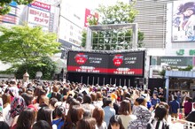 超特急「ウルトラ超特急2013年秋 二大決戦！ ウルトラ超特急 VS 8号車」の様子。