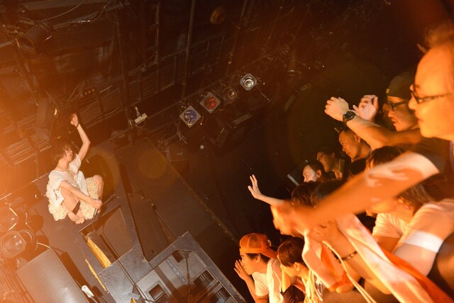 後藤まりこ「MY Hi-SCHOOL」出演時の様子。（撮影：朝岡英輔）