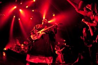 人間椅子 (Photo by KASSAI [3PO DESIGN WORKSHOP])