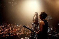 9月28日に行われたVAMPSのスペイン公演の様子。