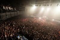 UVERworld「男祭り」10月1日東京・SHIBUYA-AX公演の様子。