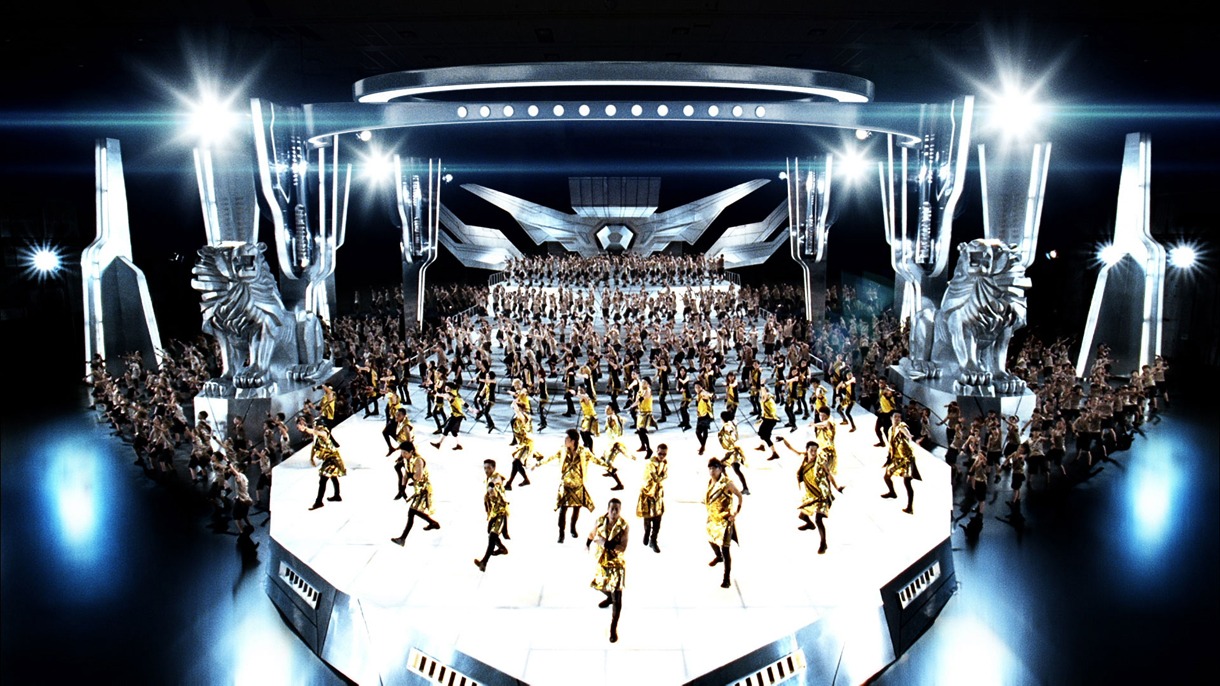総勢約1000人が踊るEXILE「EXILE PRIDE ～こんな世界を愛するため～（スペシャル・エディション）」ビデオクリップのワンシーン。