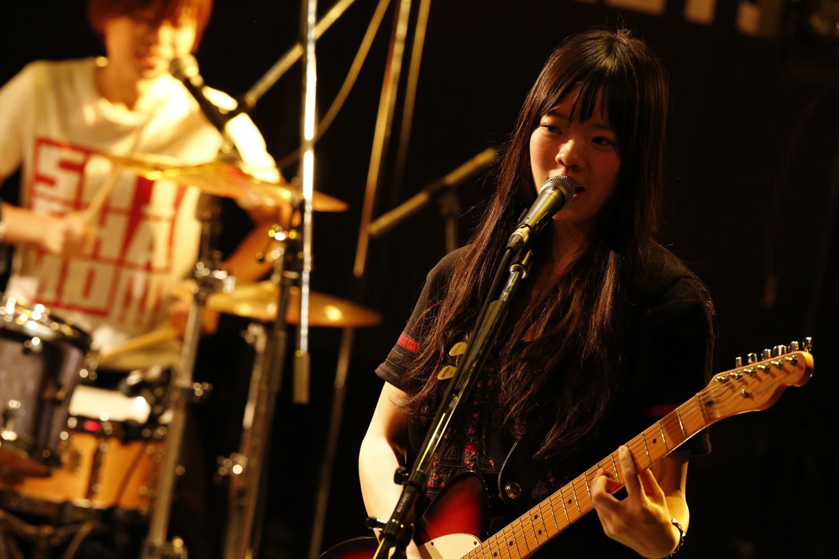 SHISHAMO（撮影：上飯坂一）