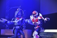 超耕21ガッターとザリガニータのバトルシーン。