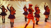 AKB48「ハート・エレキ」ビデオクリップのワンシーン。(c)AKS