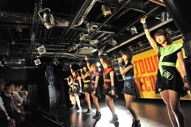 「Hereafter」歌唱の様子。