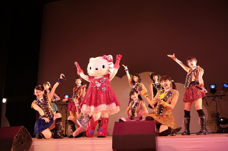 サンリオピューロランドでのiDOL StreetのイベントでのSUPER☆GIRLS。