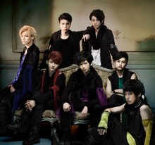 超特急の新たなアーティスト写真。