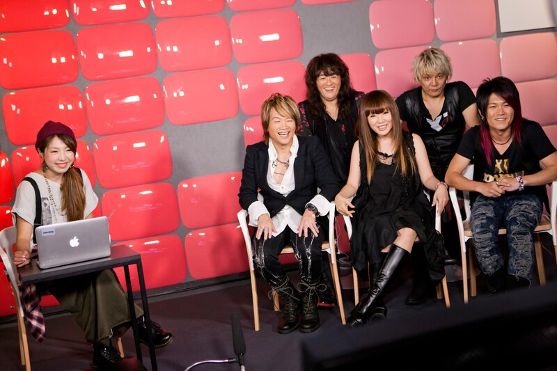 JAM Project「MUSIC FRIDAY on Google+ | YouTube」出演時のトークの様子。