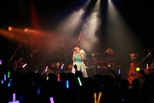 平野綾「バースデー & #AYATOMO発足記念ライブ」の様子。