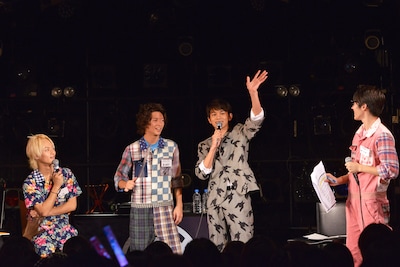 DISH//「サラトーーク『TAKUMI大好きメンバー＆スタッフ』」の様子。