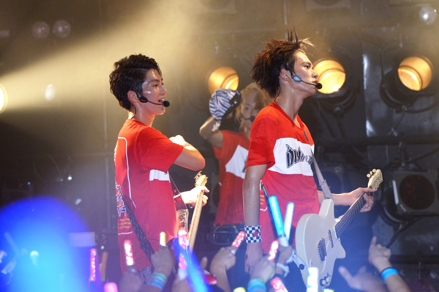 DISH//「皿 vsスラ "世界サラー級タイトルマッチ"」東京・渋谷CLUB QUATTRO公演の様子。