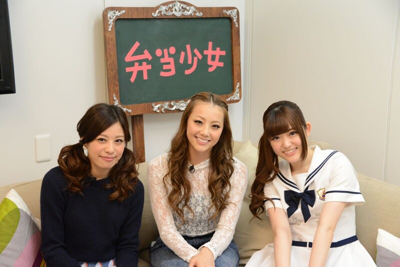 左から中島美央、Shizuka（以上E-girls）、松村沙友理（乃木坂46）。