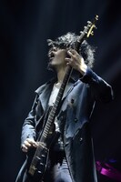 愁（B）（撮影：小松陽祐）