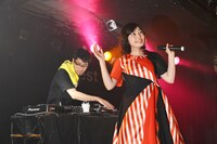 tofubeatsと南波志帆。