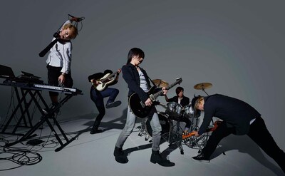 JAWEYE。右が師崎洋平（G）。