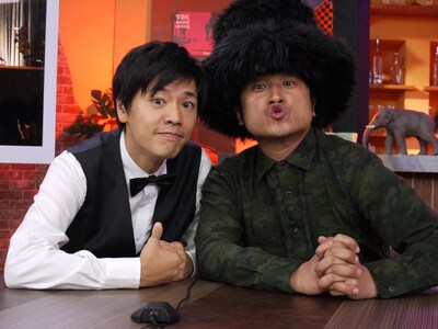 左より藤田琢己、大谷ノブ彦（ダイノジ）。