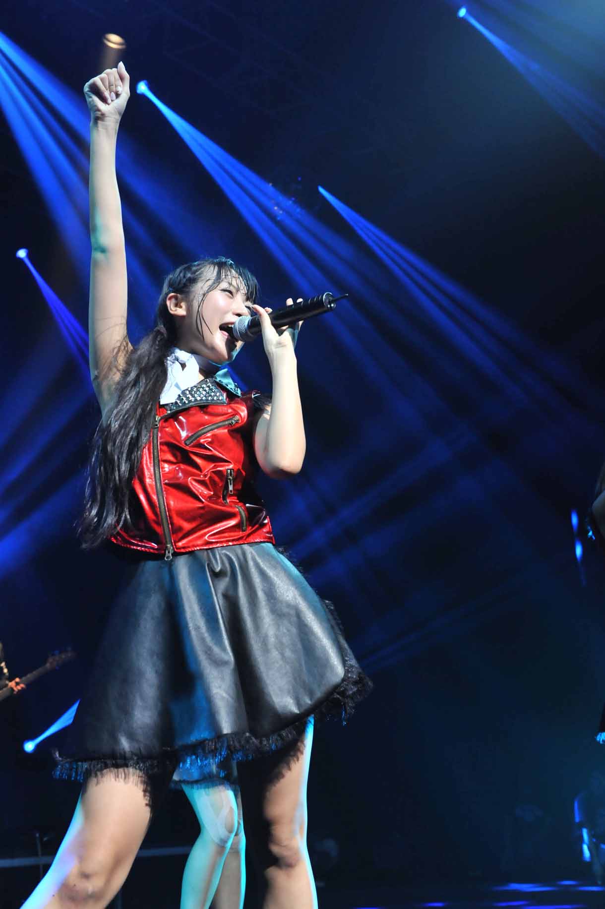 根岸愛