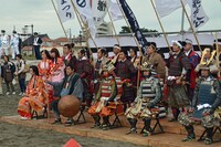 「第32回南総里見まつり」戦国合戦絵巻の様子。