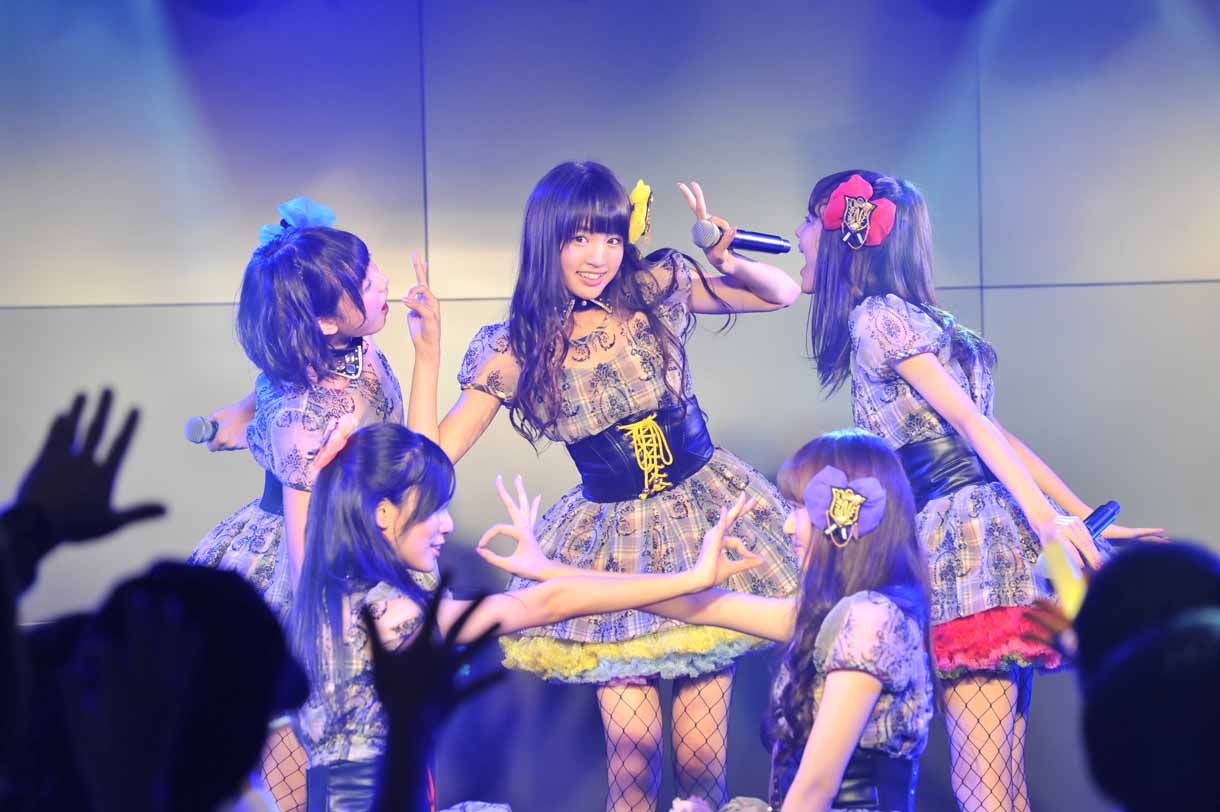 夢みるアドレセンス「セカンドミニアルバム発売決定記念公演」の様子。