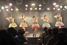 夢みるアドレセンス「セカンドミニアルバム発売決定記念公演」の様子。