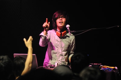 DJ'TEKINA//SOMETHING（ゆよゆっぺ）（撮影：柴田和彦）