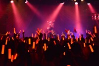 「上坂すみれ決起集会 vol.6 ～死せる乙女の摩天楼～」の様子。