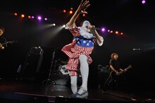 ニューロティカのライブの様子。（撮影：柴田和彦）