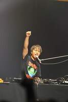 ピエール中野（凛として時雨）（撮影：柴田和彦）