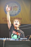 ピエール中野（凛として時雨）（撮影：柴田和彦）