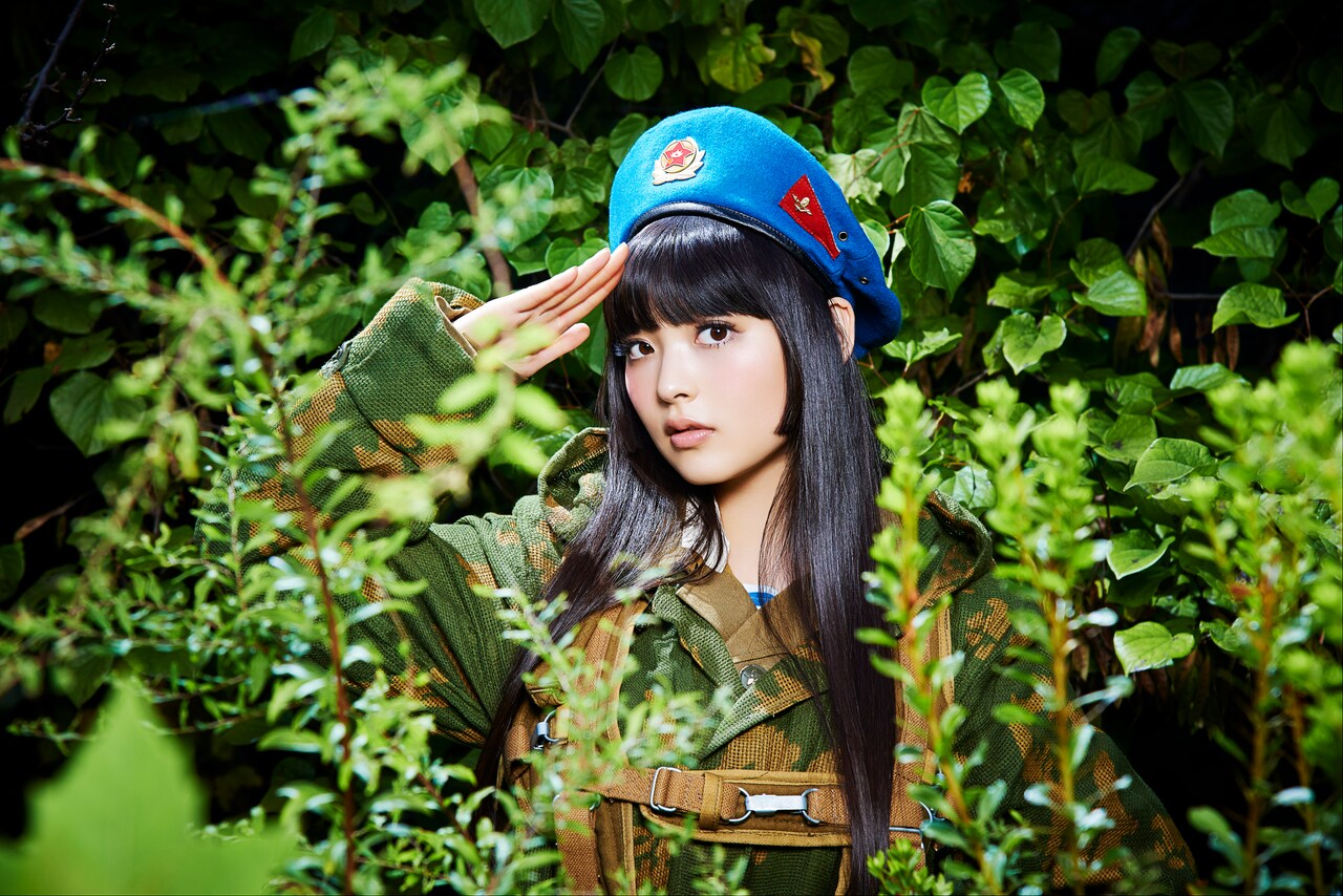上坂すみれ - 上坂すみれ“革ブロ”仕様の新アー写公開＆“聖地
