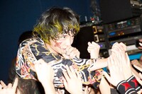 りょーめー（Vo, G）（撮影：新保勇樹）