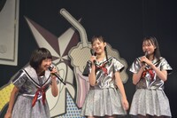 完全フリートークで進行するMCでは突然「おこしやすー」という京都弁がブームに。