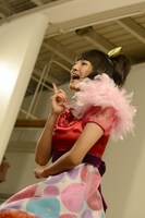 今週の人気の画像4位は「おはガール、“エネルギッシュ”に『夢ふうせん』＆変顔初披露」より、ひなこ。