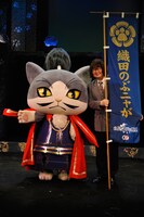 左から織田のぶニャが、大木凡人。