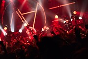 AA=「Digital single release live WAR3-HUMAN2 NIGHT」の様子。（撮影：太田好治 / 中島未来）