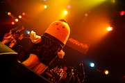 バックドロップシンデレラ「ワンマンでウンザウンザを踊る」ライブの様子。(撮影:西槇太一)