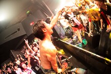 バックドロップシンデレラ「ワンマンでウンザウンザを踊る」ライブの様子。（撮影：西槇太一）