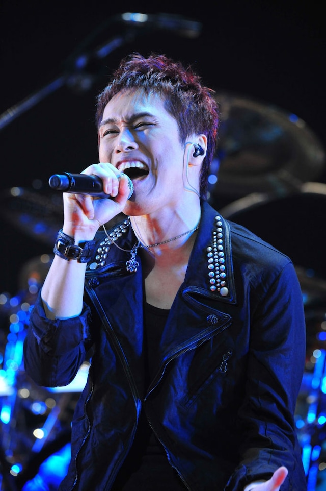 SIAM SHADE「SIAM SHADE LIVE TOUR 2013～SIAM SHADE HEART OF ROCK 7～」埼玉・さいたまスーパーアリーナ公演の様子。　