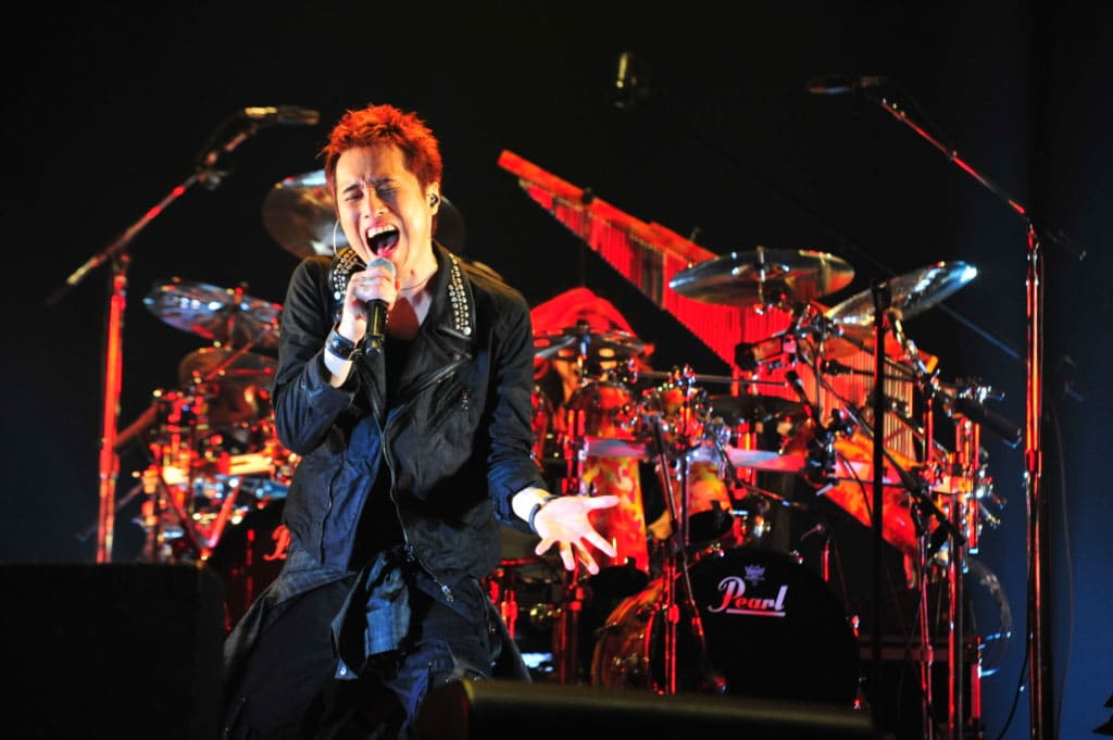 SIAMSHADE_1027live03.jpg?